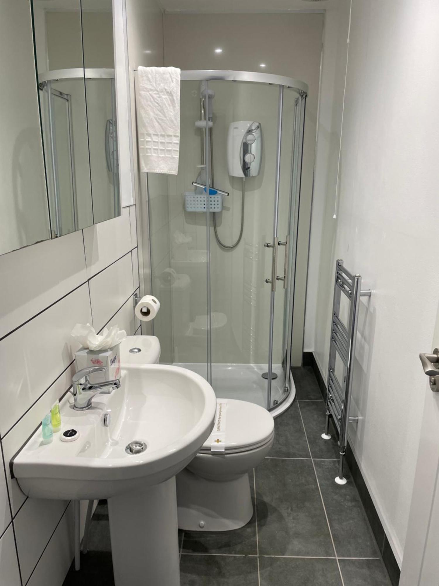 5 Minutes From Loch Lomond - Newly Renovated Ground Floor 1-Bed Flat Apartment Bonhill Luaran gambar